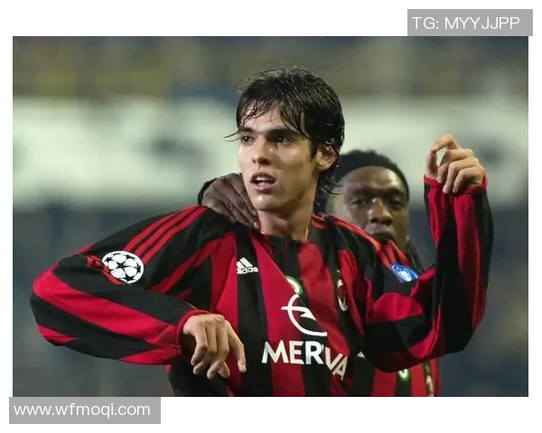 足球明星发型男生图片展示个性魅力与时尚风格的完美结合